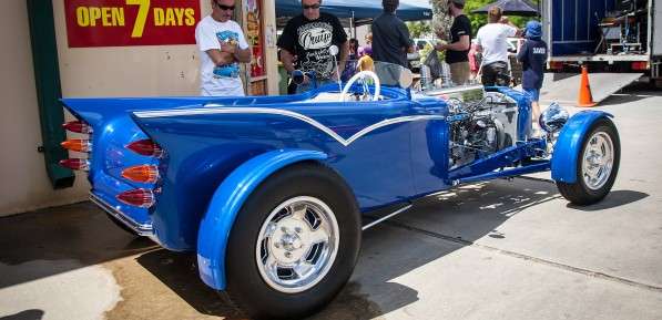 When is the Armadale Auto Parts car show?